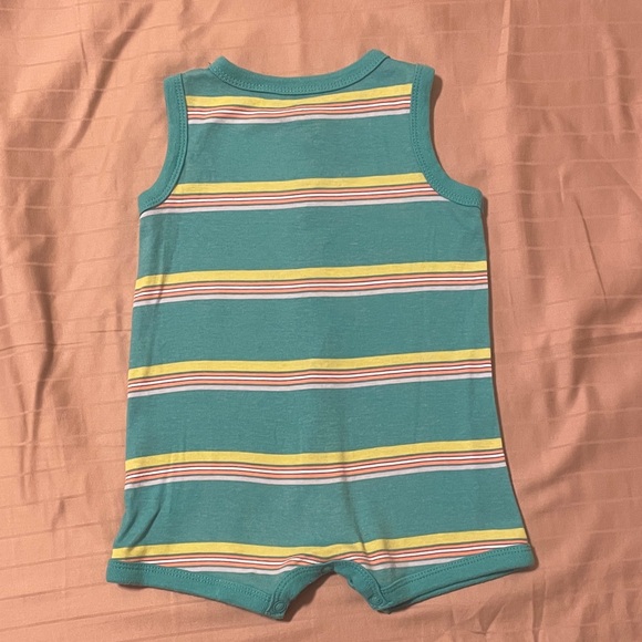 Carter's Summer Rompers Bundle | sizes 3m and 6m - Picture 9 of 10